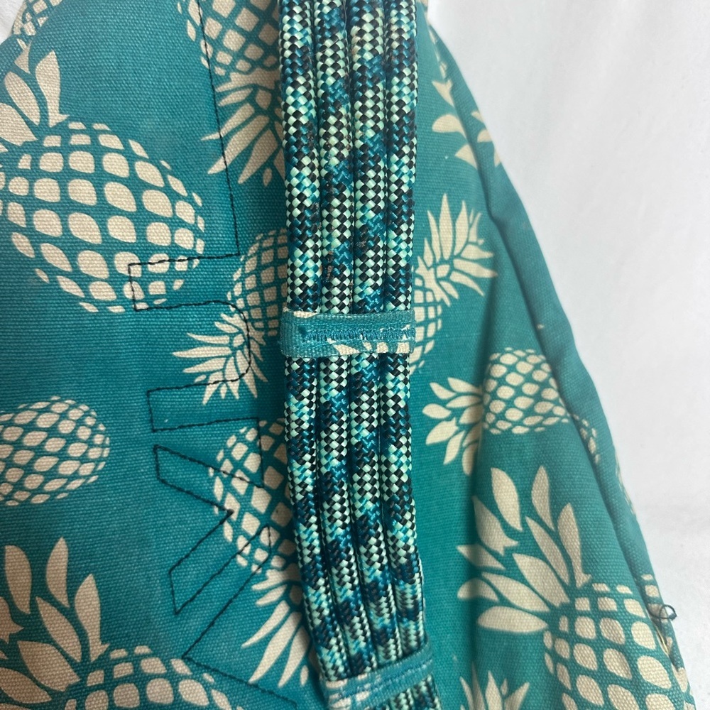 Kavu green Rope Sling Bag with pineapple print - Picture 7 of 14